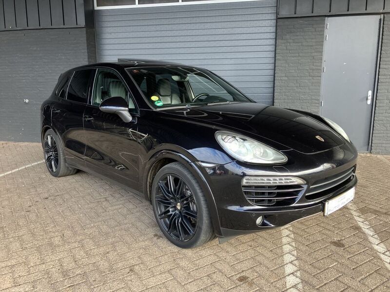 Schwarz Gebraucht 2010 Porsche Cayenne SUV | 14.400 € (Superpreis) - Bild 1/4