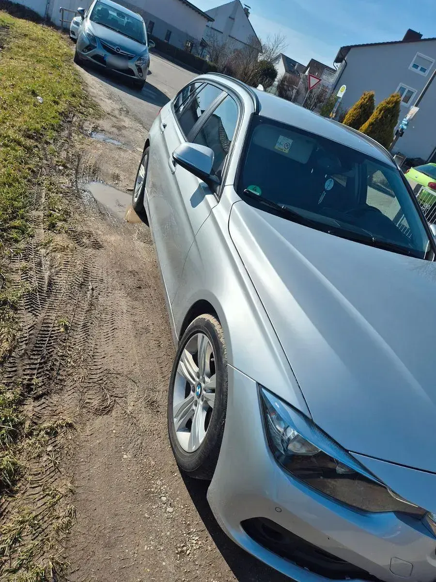 Usata BMW 318 150 CV (110 kW) 2017 Argento Station wagon