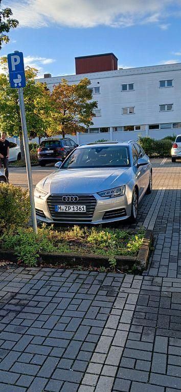 Silber Gebraucht 2017 Audi A4 Design Kombi | 15.100 € (Fairer Preis) - Bild 1/4