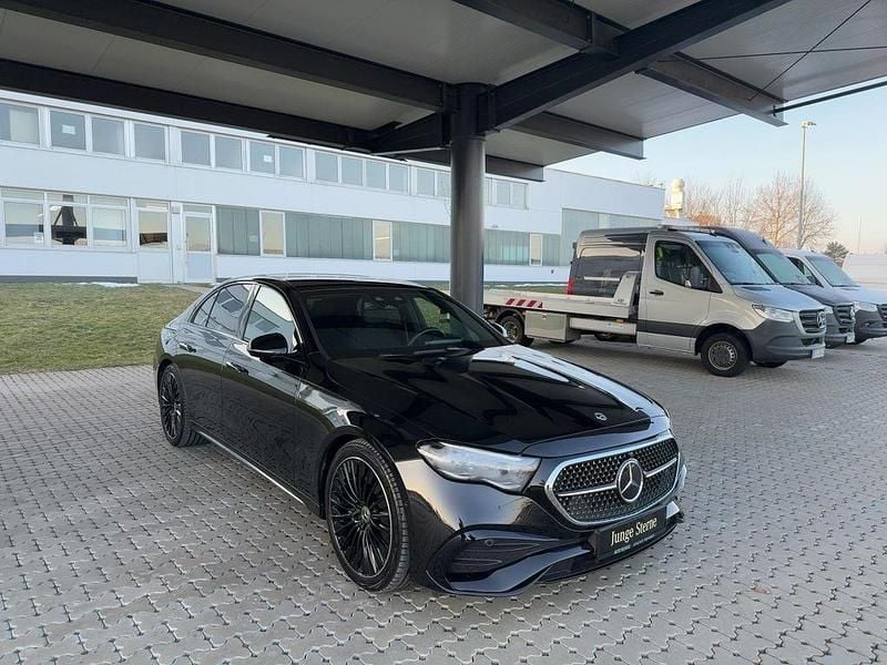 Gebraucht Mercedes E200 AMG 204 PS (150 kW) 2025 Schwarz Limousine