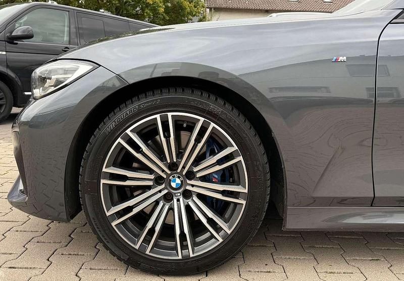 Gebraucht BMW 330 M Sport 265 PS (194 kW) 2020 Mineralgrau metallic Kombi