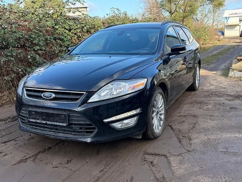 Gebraucht Ford Mondeo 163 PS (119 kW) 2013 Schwarz Kombi