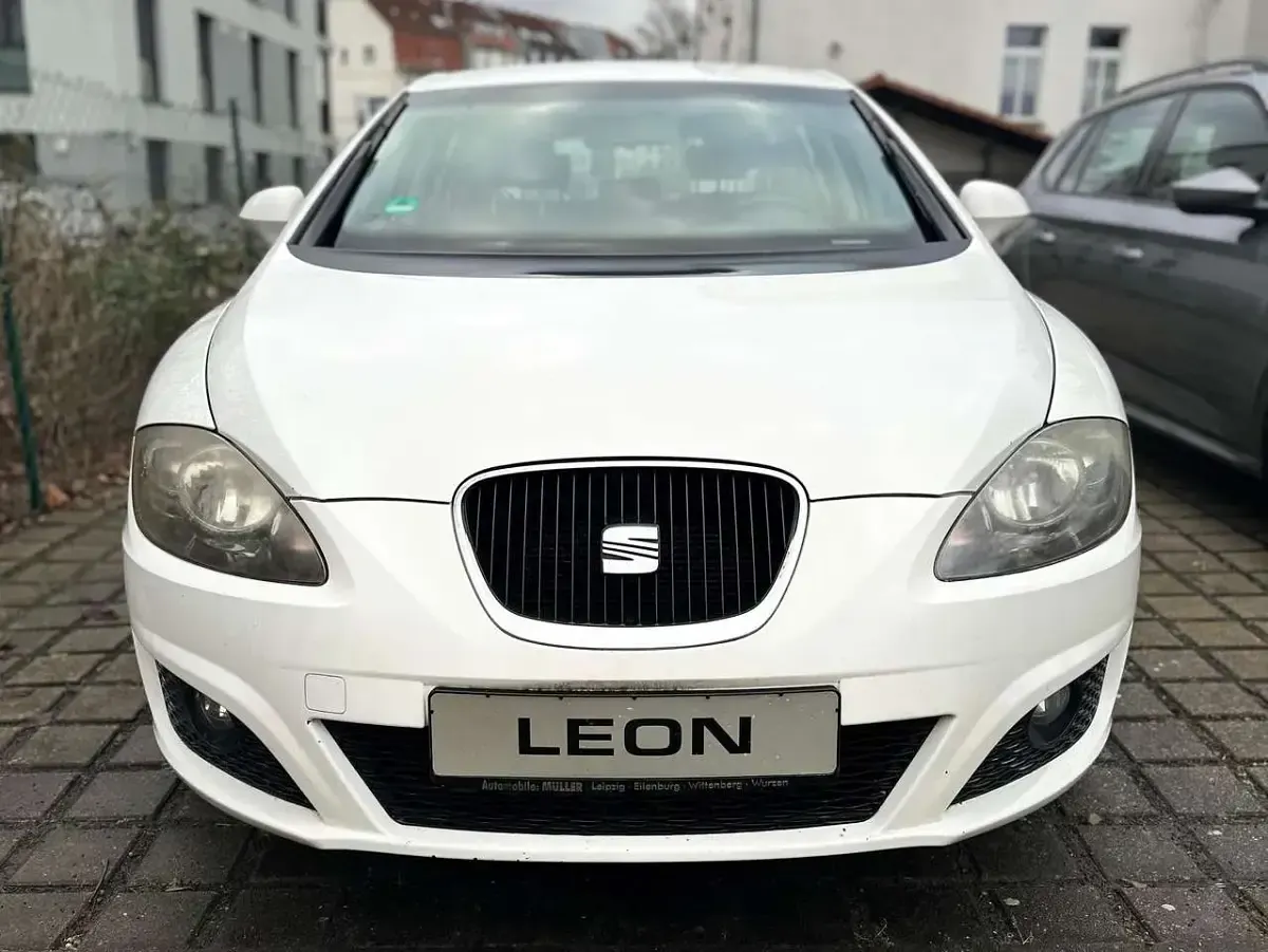 Second-hand Seat Leon Copa 105 CP (77 kW) 2012 Alb Berlinǎ