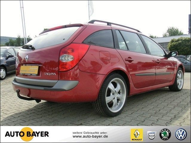 Gebraucht Renault Laguna GrandTour Dynamique 150 PS (110 kW) 2004 Rot Kombi