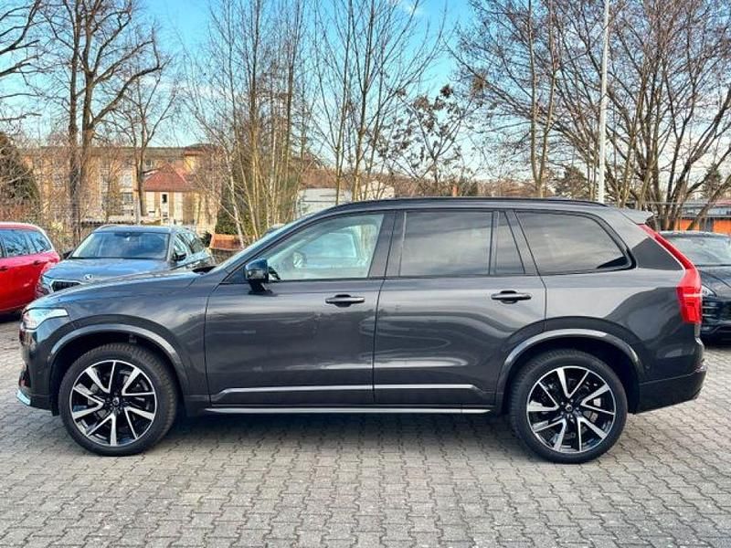Gebraucht Volvo XC90 235 PS (172 kW) 2023 Particular grey (metallic) SUV