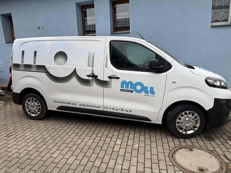 Gebraucht Opel Vivaro 122 PS (89 kW) 2020 Weiß Van / Kleinbus