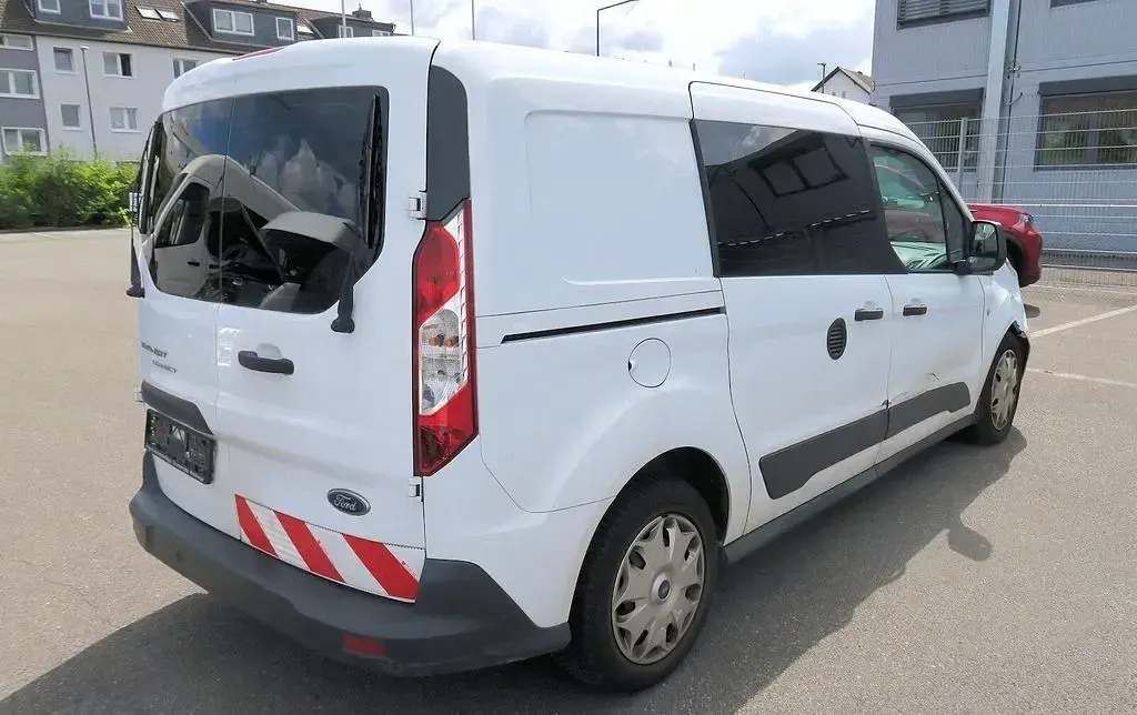 Gebraucht Ford Transit Connect Trend 120 PS (88 kW) 2018 Weiß Van / Kleinbus