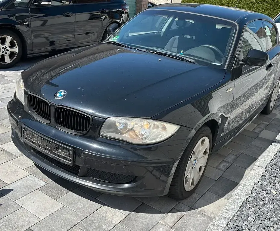 Gebraucht BMW 118 Coupé 143 PS (105 kW) 2010 Schwarz Coupé