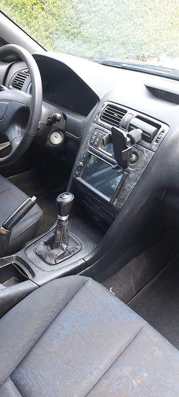 Silber Gebraucht 2003 Mitsubishi Galant Limousine | 3.100 € (Superpreis) - Bild 1/4