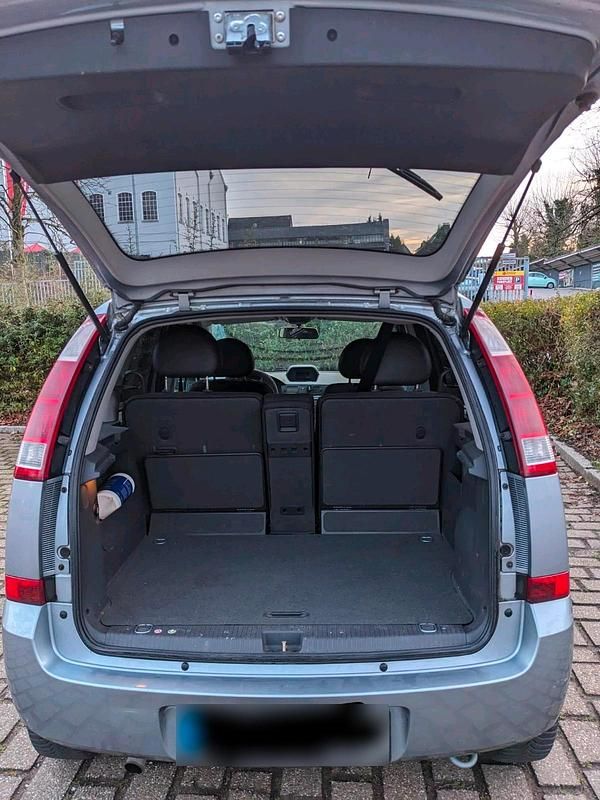 Gebraucht Opel Meriva 101 PS (74 kW) 2004 Silber Van / Kleinbus
