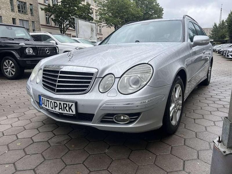 Second-hand Mercedes E220 Avantgarde 170 CP (125 kW) 2009 Argintiu Break