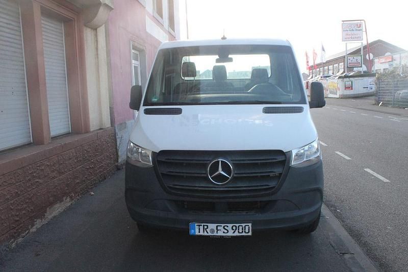 Weiß Gebraucht 2021 Mercedes Sprinter Van | 23.900 € (Guter Preis) - Bild 1/4
