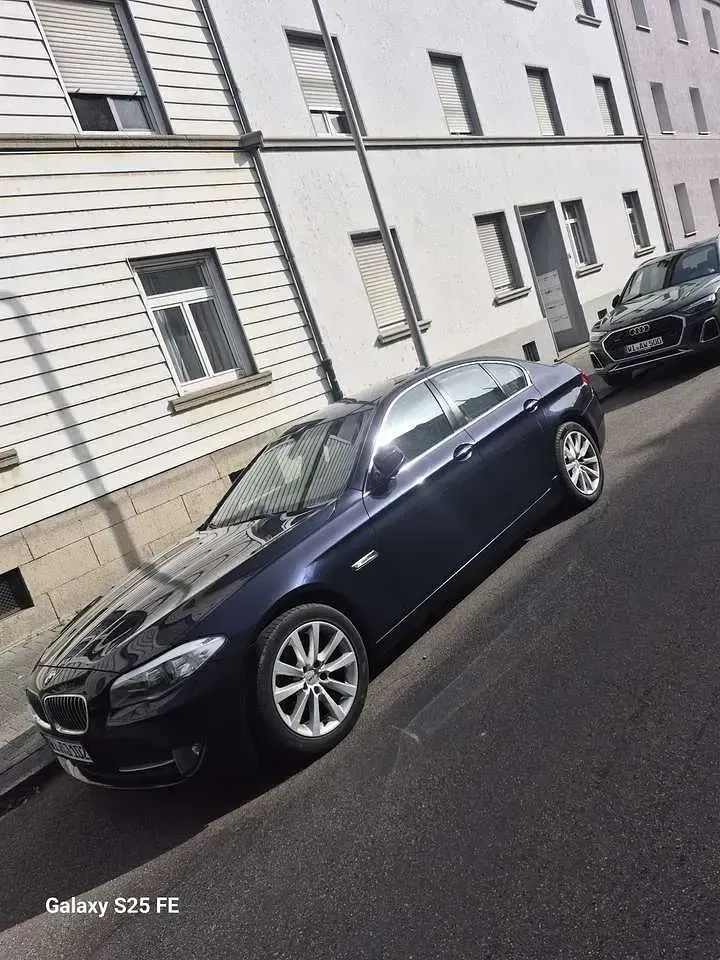 Gebraucht BMW 523 Sport Line 204 PS (150 kW) 2011 Limousine