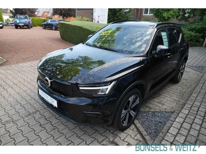 Gebraucht Volvo XC40 Core 169 kW (231 PS) 2022 Black solid (stone) / solid SUV