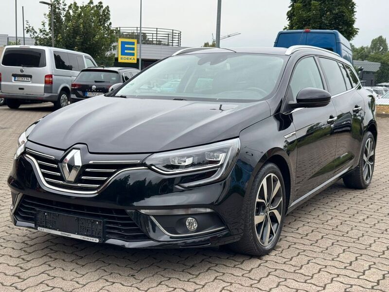 Schwarz Gebraucht 2020 Renault Mégane IV Bose Edition Limousine | 17.900 € (Superpreis) - Bild 1/4