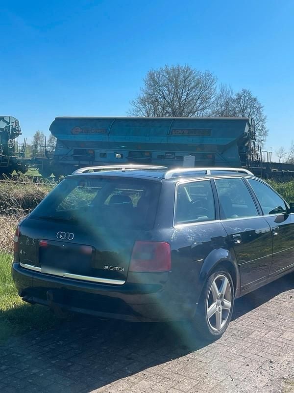 Gebraucht Audi A6 163 PS (119 kW) 2004 Schwarz Kombi