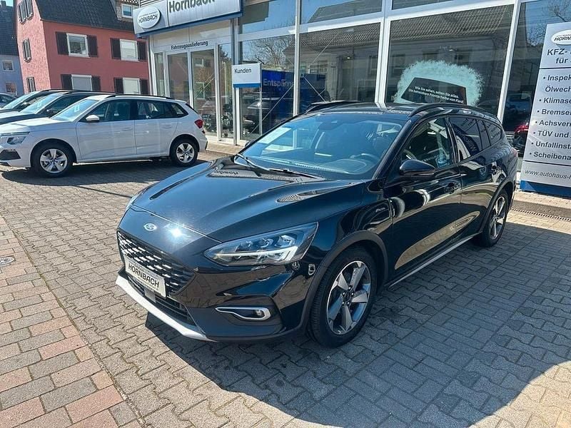 Usata Ford Focus Active 150 CV (110 kW) 2020 Nero Berlina