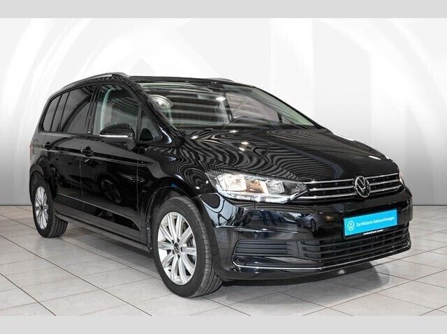 Gebraucht VW Touran Move 150 PS (110 kW) 2023 Schwarz Van / Kleinbus