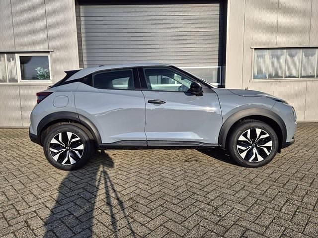 Neu Nissan Juke Acenta 114 PS (83 kW) 2026 Ceramic grey ceramic grey SUV