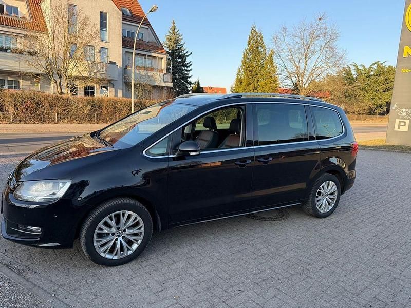 Gebraucht VW Sharan Highline 200 PS (147 kW) 2011 Schwarz Van / Kleinbus