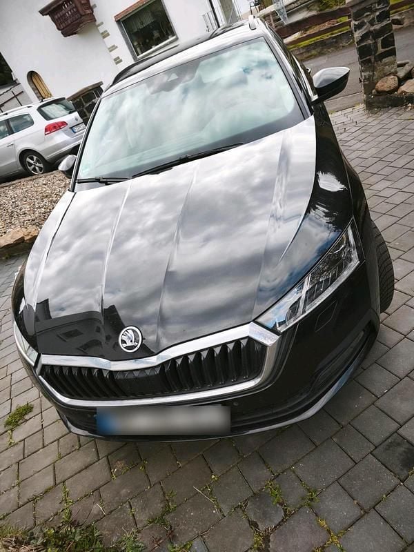 Gebraucht Skoda Octavia 116 PS (85 kW) 2022 Schwarz Kombi