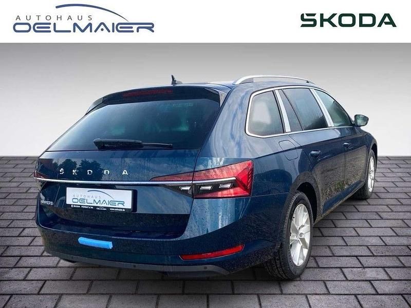 Gebraucht Skoda Superb Style 150 PS (110 kW) 2024 Andere farbe Kombi