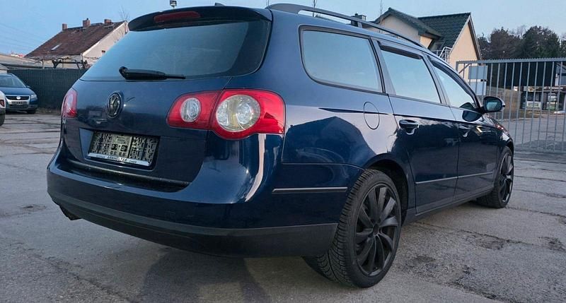 Gebraucht VW Passat 140 PS (102 kW) 2006 Blau Kombi