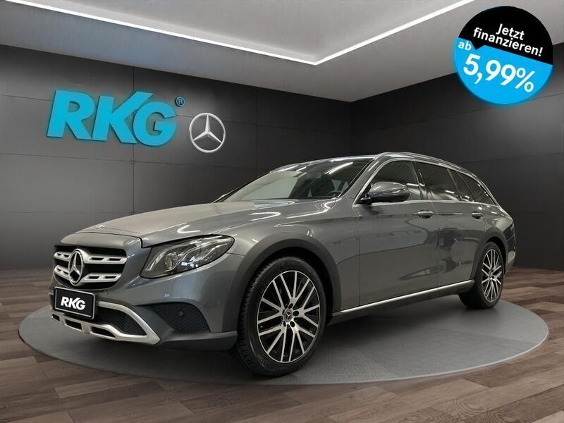 Grau Gebraucht 2020 Mercedes E400 Avantgarde Limousine | 42.890 € (Fairer Preis) - Bild 1/4