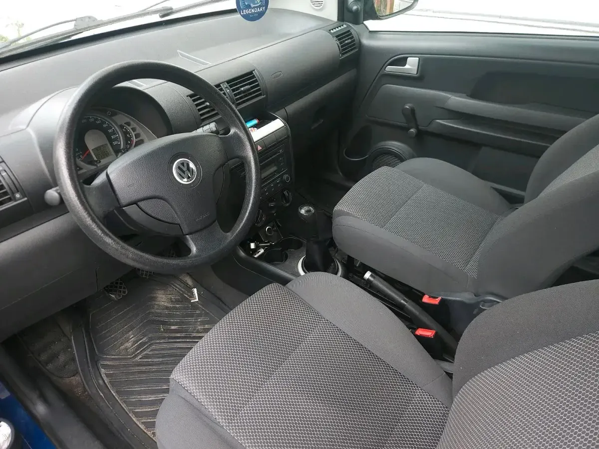 Usado VW Fox 75 CV (55 kW) 2010 Azul Utilitario