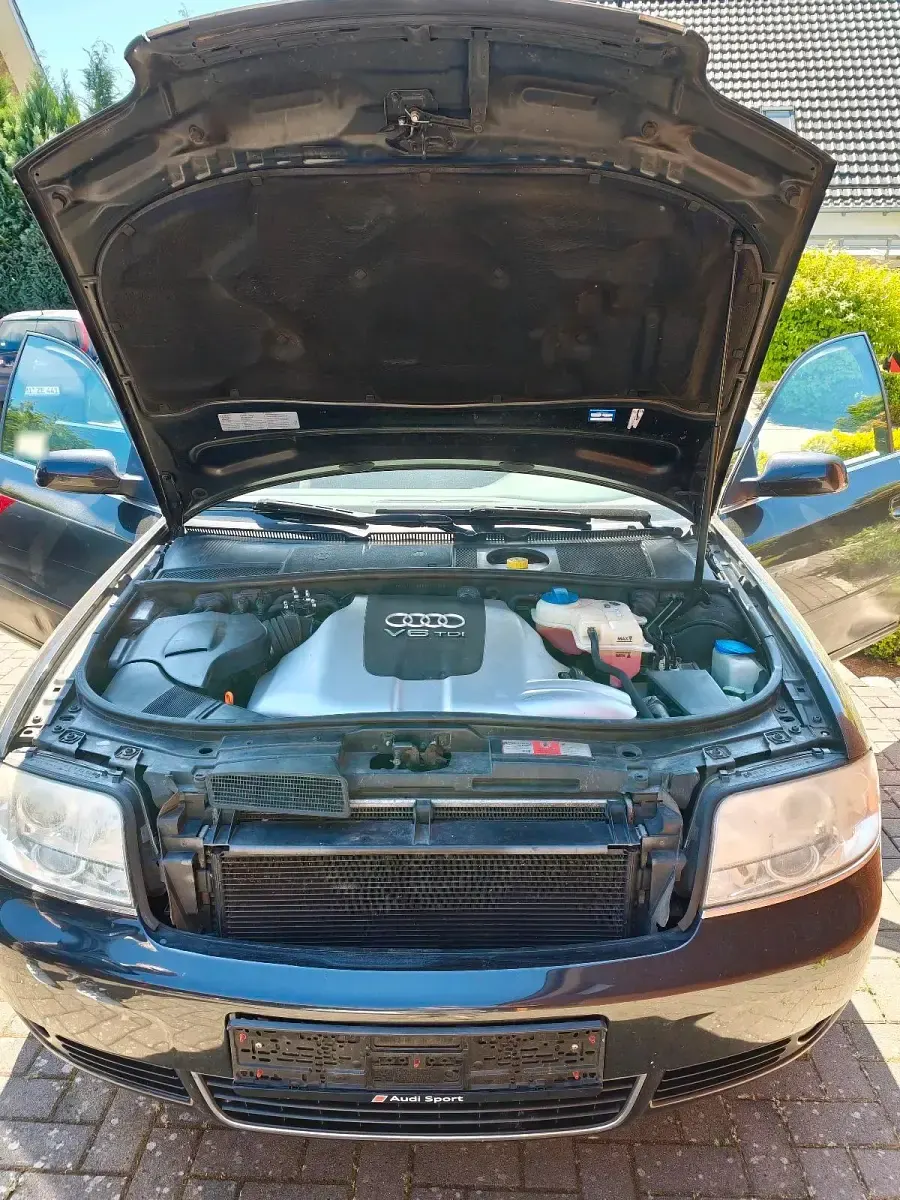 Usata Audi A6 163 CV (119 kW) 2004 Nero Station wagon
