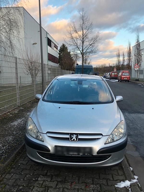 Silber Gebraucht 2003 Peugeot 307 Limousine | 1.000 € (Superpreis) - Bild 1/4