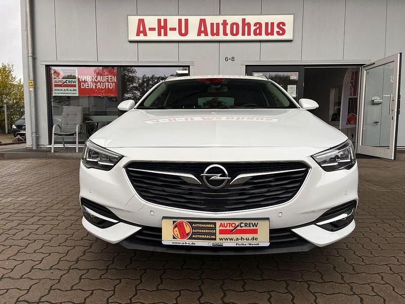 Gebraucht Opel Insignia Business Innovation 170 PS (125 kW) 2019 Weiß Kombi