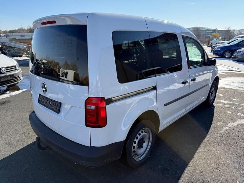 Gebraucht VW Caddy 102 PS (75 kW) 2020 Weiß Van / Kleinbus