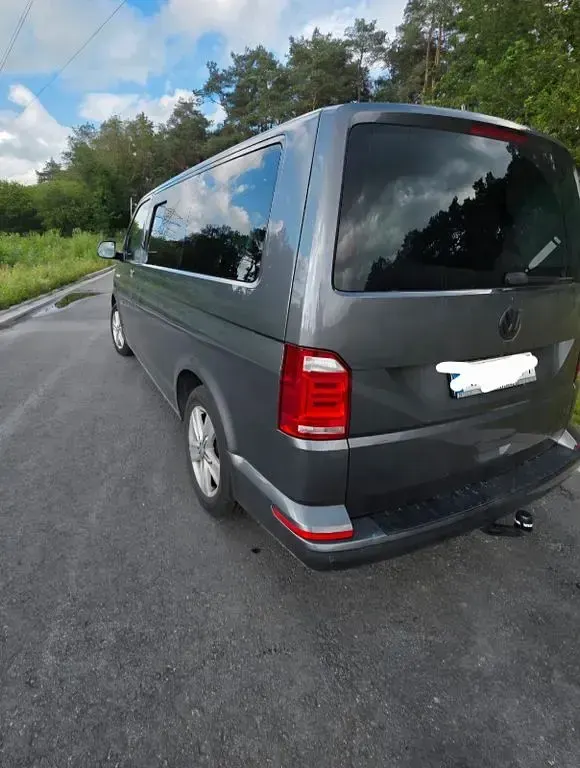Gebraucht VW Multivan 204 PS (150 kW) 2016 Silber Van / Kleinbus