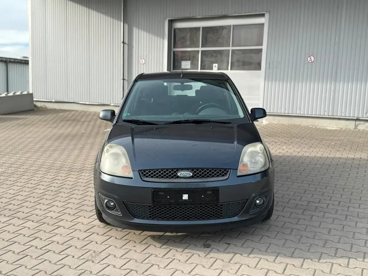 Brugt Ford Fiesta 80 HK (58 kW) 2008 Grå Hatchback