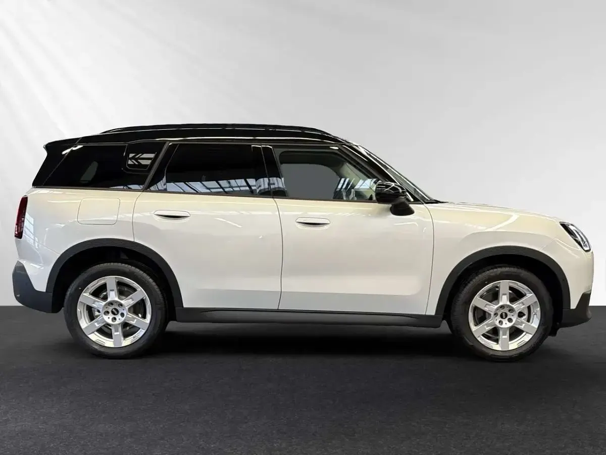 Gebraucht Mini Cooper Countryman 170 PS (125 kW) 2024 Nanuq white SUV
