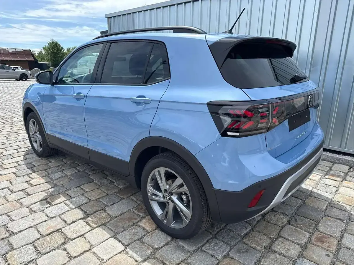 Neu VW T-Cross Life 116 PS (85 kW) 2026 Clearblue metallic SUV
