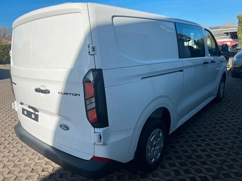 Ny Ford Transit 136 HK (100 kW) 2025 Grå MPV