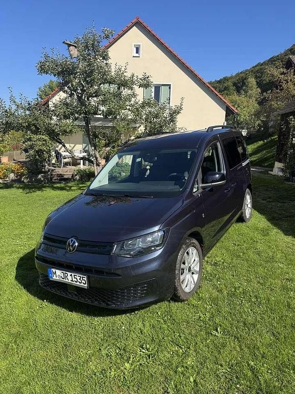 Gebraucht VW California California 114 PS (83 kW) 2024 Blau Van