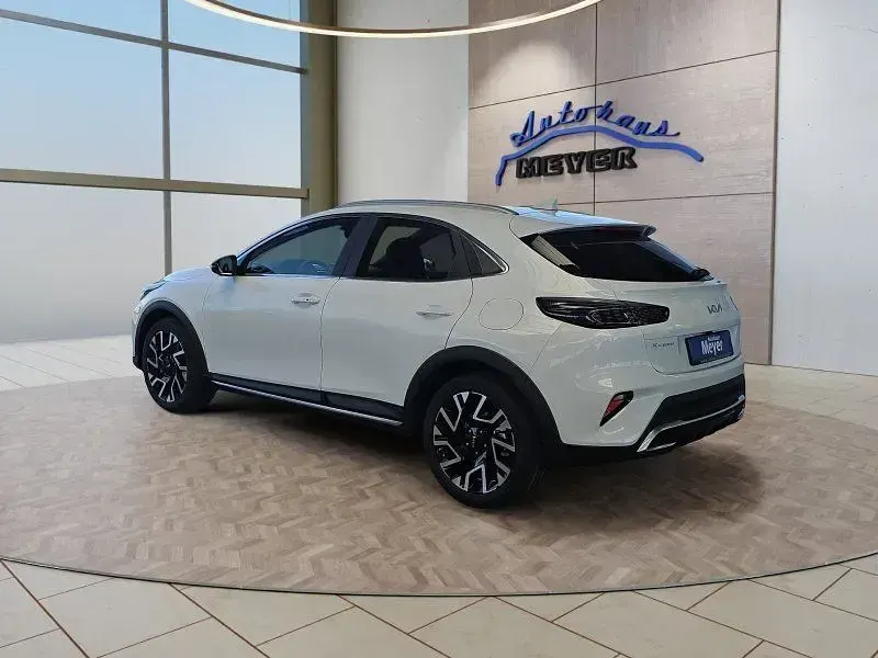 Neu Kia XCeed 150 PS (110 kW) 2026 Weiß SUV