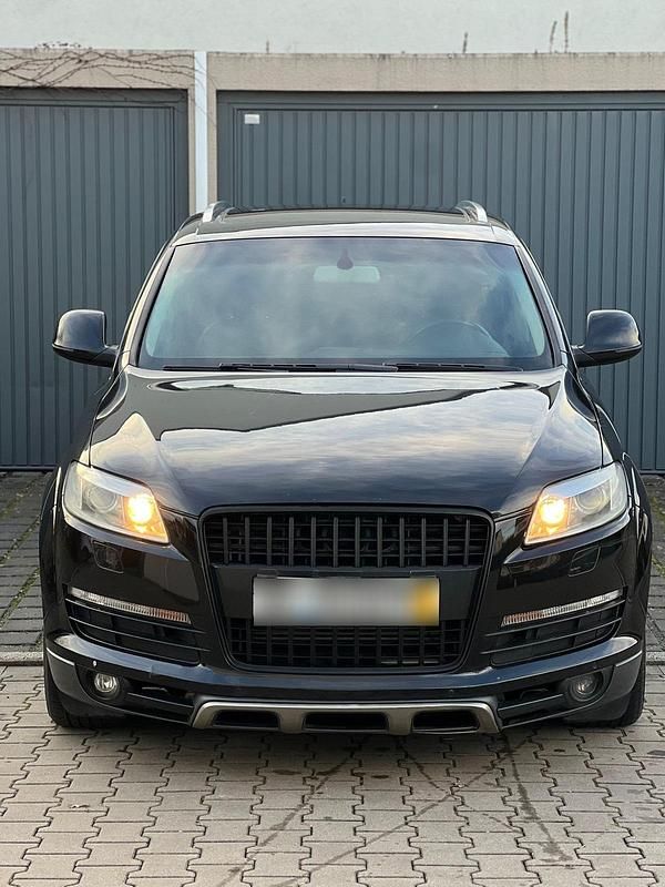 Second-hand Audi Q7 350 CP (257 kW) 2007 Negru SUV