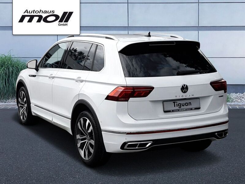 Gebraucht VW Tiguan R-line 200 PS (147 kW) 2023 Pure white SUV