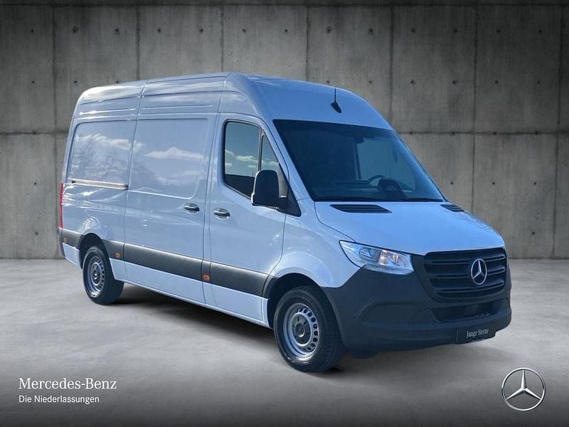 Gebraucht Mercedes Sprinter 170 PS (125 kW) 2025 Weiß Van