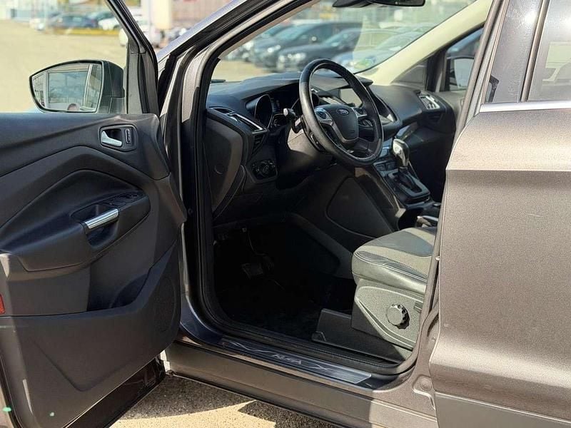 Gebraucht Ford Kuga Titanium 150 PS (110 kW) 2016 Magneticgrau (metallic) SUV