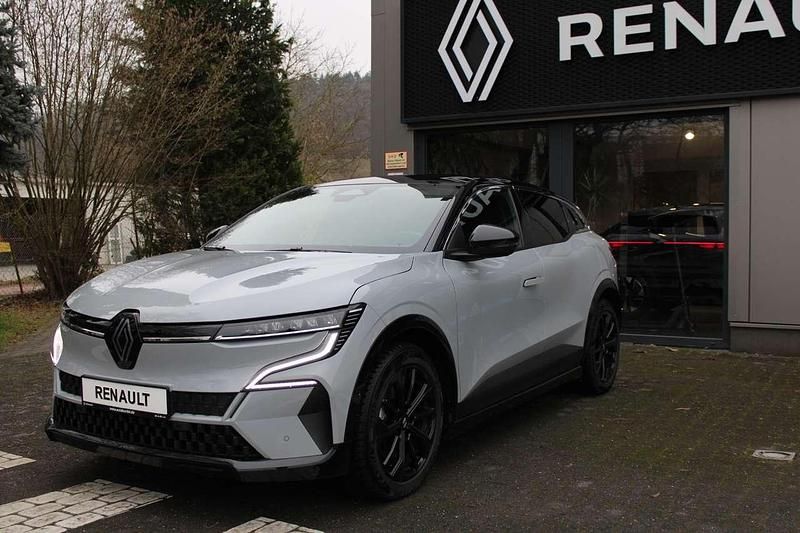 Gebraucht Renault Megane E-Tech Iconic 161 kW (220 PS) 2022 Grau + dach schwarz Kleinwagen