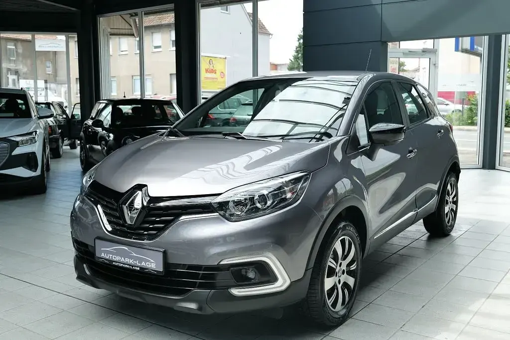 Gebraucht Renault Captur Experience 90 PS (66 kW) 2018 Grau SUV