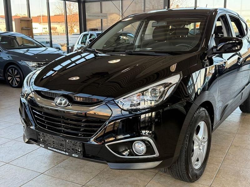 Schwarz Gebraucht 2014 Hyundai ix35 Edition SUV | 11.980 € (Fairer Preis) - Bild 1/4