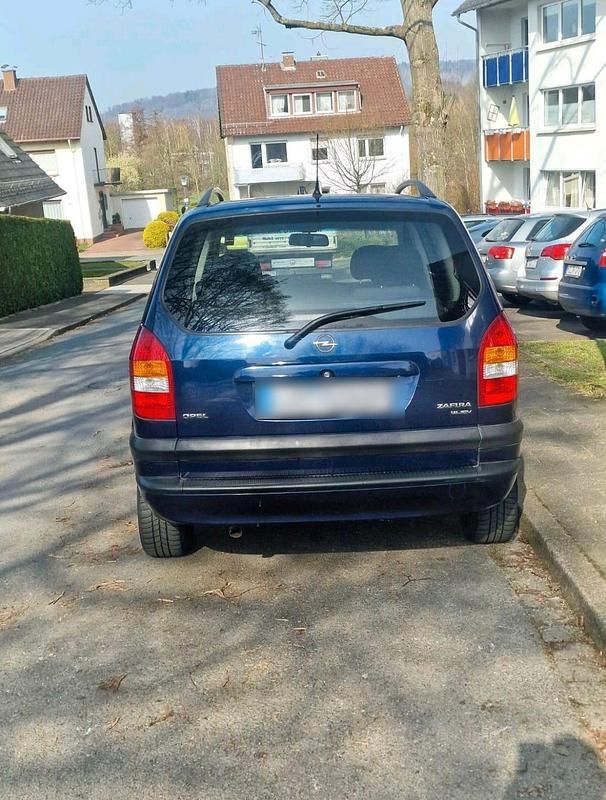 Gebraucht Opel Zafira 150 PS (110 kW) 2001 Van / Kleinbus