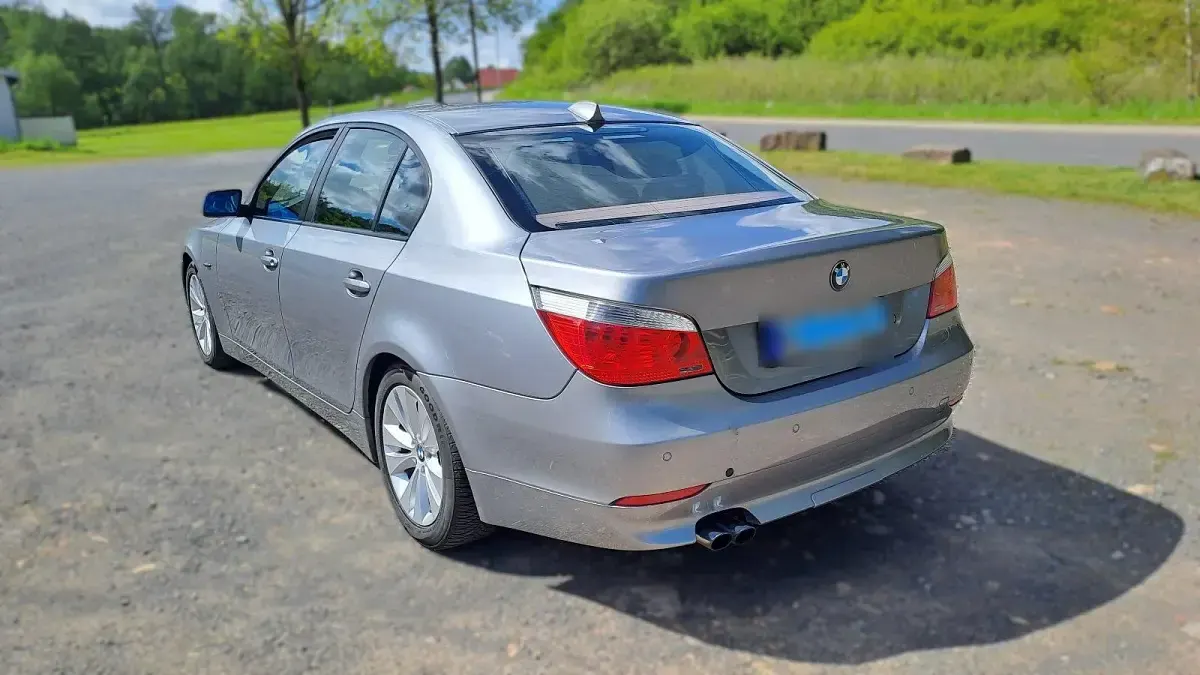 Gebraucht BMW 520 170 PS (125 kW) 2003 Grau Limousine