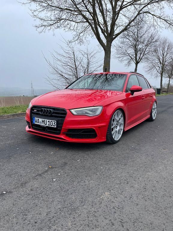 Gebraucht Audi S3 Sport 360 PS (264 kW) 2016 Rot Limousine